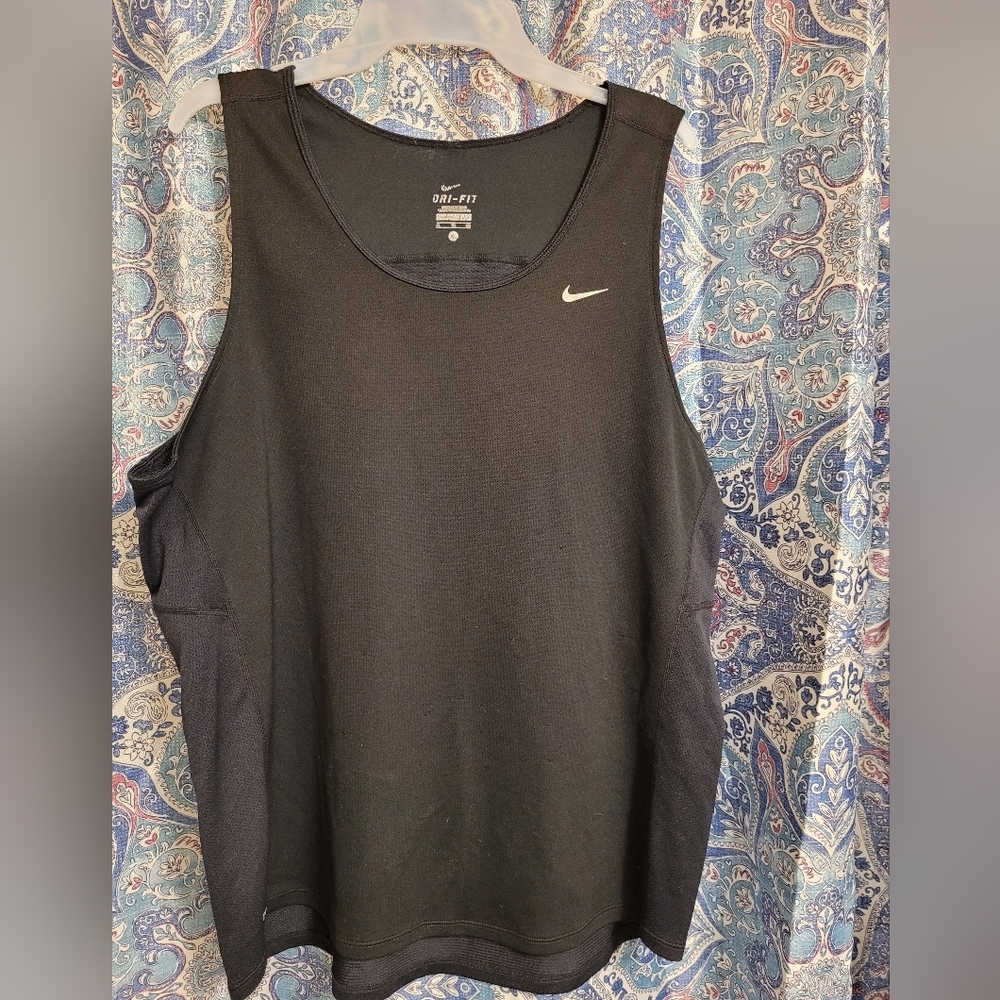 XL Nike dry fit shirt
